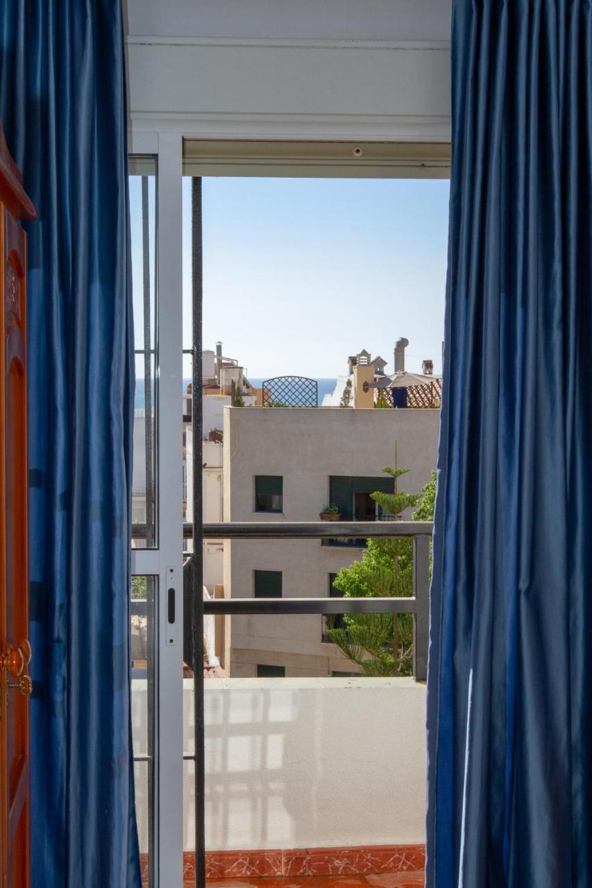 Silvia Apartment Torremolinos Exterior photo