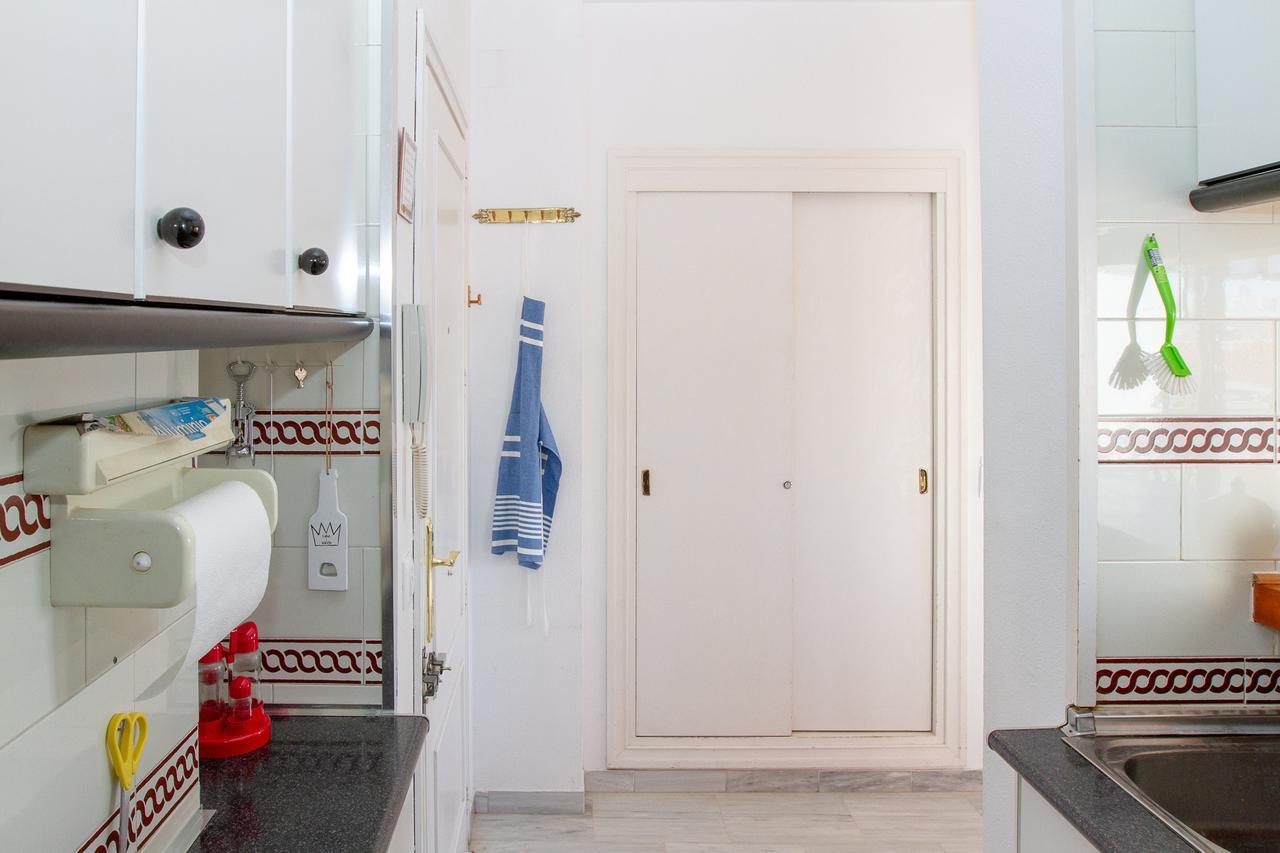 Silvia Apartment Torremolinos Exterior photo